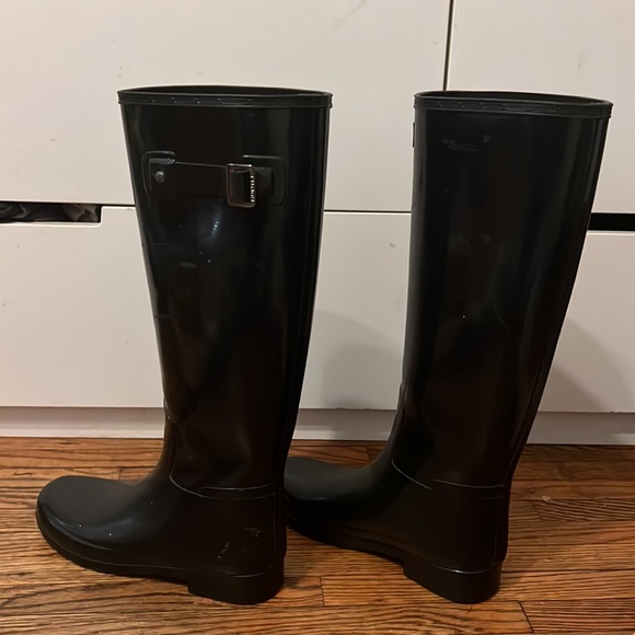 Hunter woman’s black rain boots - Picture 4 of 7